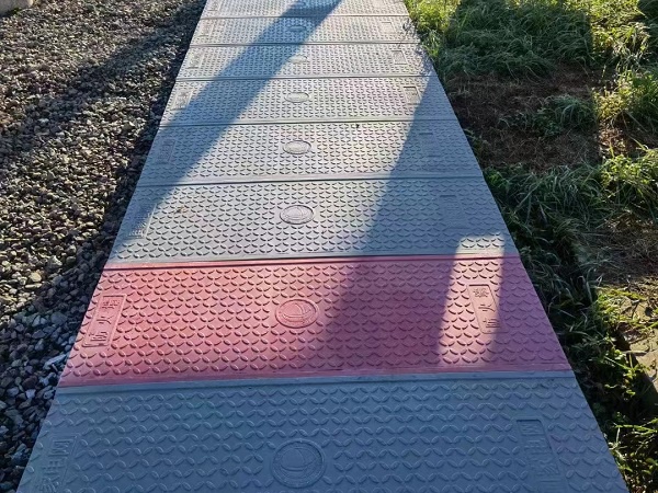 卡槽式电缆沟盖板